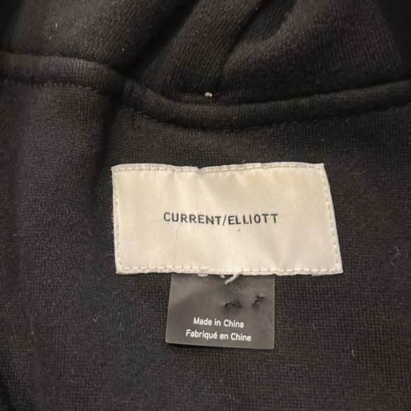 Current and Elliot jean jacket with sweatshirt hood and sleeves - Picture 2 of 4